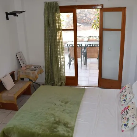 Marianna's Sea View House *